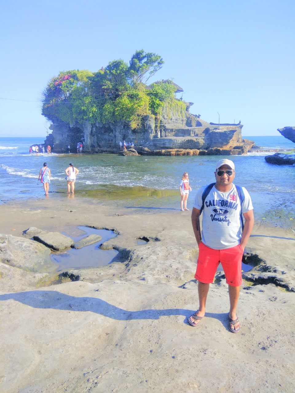 Photo of Tanah Lot Temple, Jalan Tanah Lot, Beraban, Tabanan Regency, Bali, Indonesia by Ratan Tatikonda