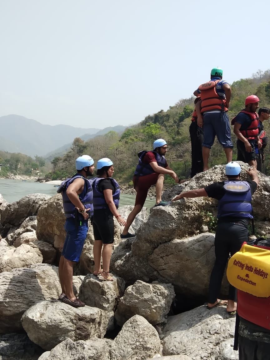 Photo of Rishikesh, Uttarakhand, India by Ahmed Khan