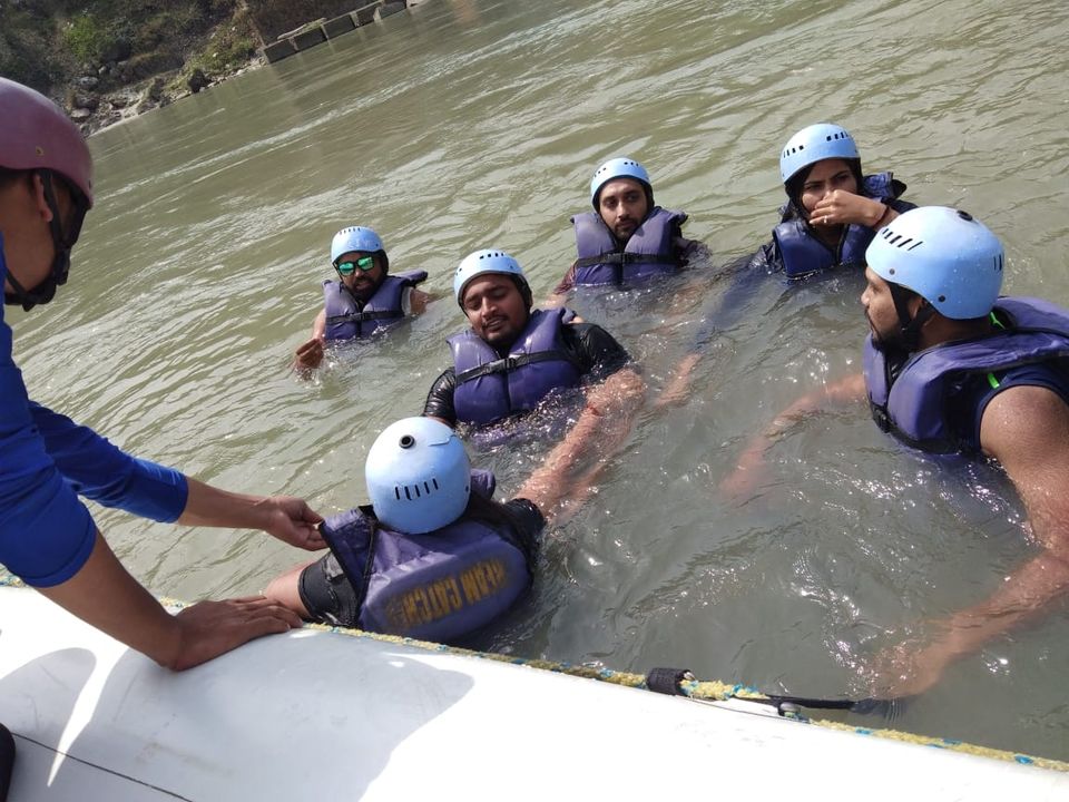 Photo of Rishikesh, Uttarakhand, India by Ahmed Khan