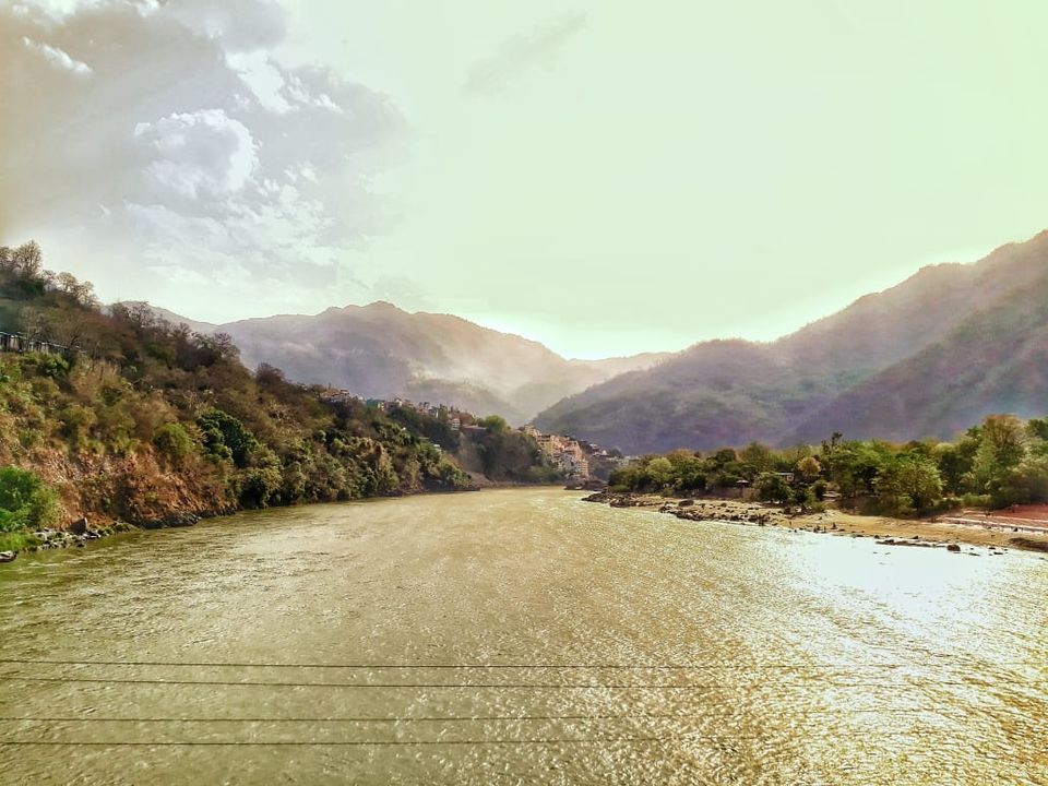 Photo of Rishikesh, Uttarakhand, India by Ahmed Khan