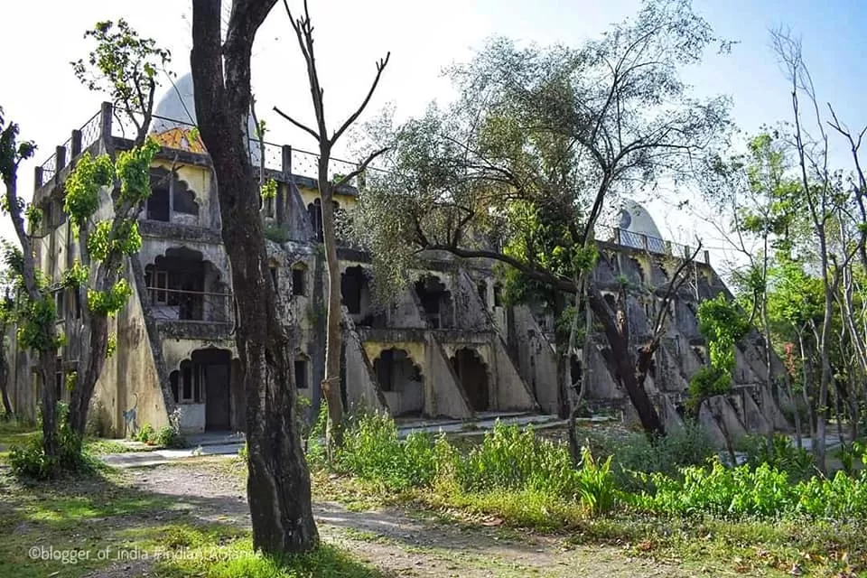 Photo of Beatles Ashram, Swarg Ashram, Rishikesh, Uttarakhand, India by Ankit Srivastava