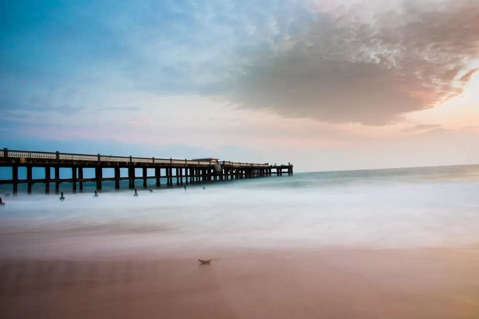 Photo of Shangumugham Beach, Thiruvananthapuram, Kerala by RAHUL RAO