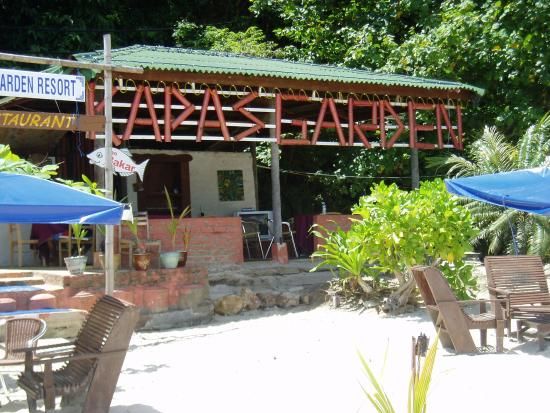Photo of The Hidden Gem in Malaysia - Kapas Island 4/5 by therookietravellers