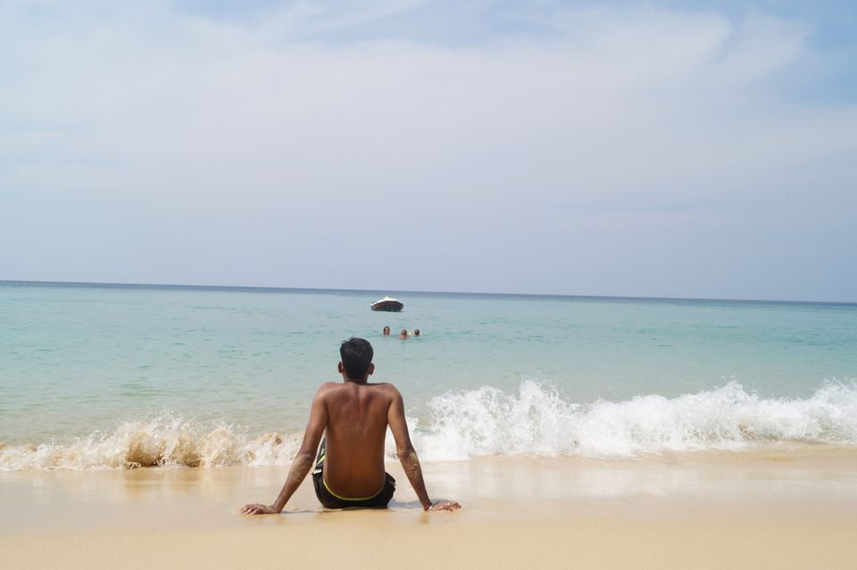 Photo of Phi Phi Islands, Krabi, Thailand by musafirista