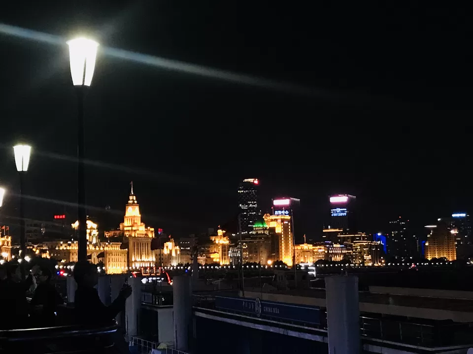 Photo of 中国上海市黄浦区外滩 by Naila Jafferey