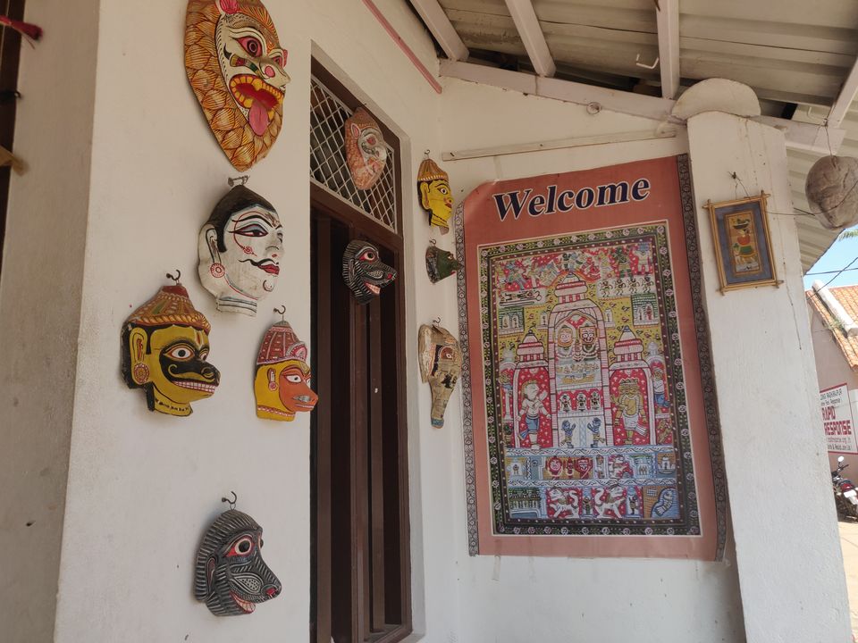 Photo of Raghurajpur, Odisha - Home to Pattachitra Artisans, a tourist's favorite! by Sameet Pattnaik