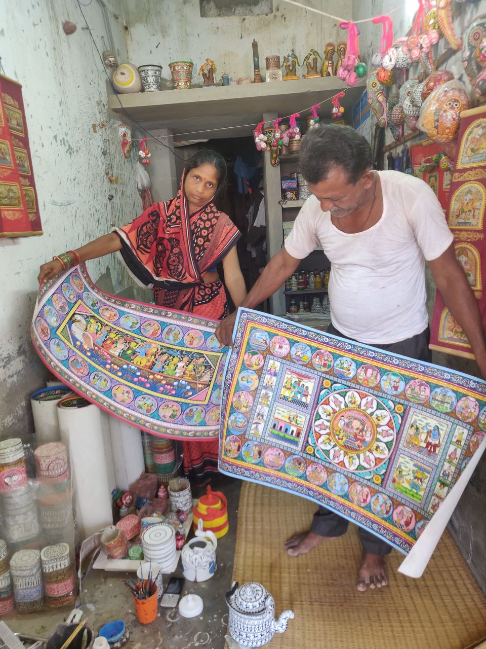 Photo of Raghurajpur, Odisha - Home to Pattachitra Artisans, a tourist's favorite! by Sameet Pattnaik