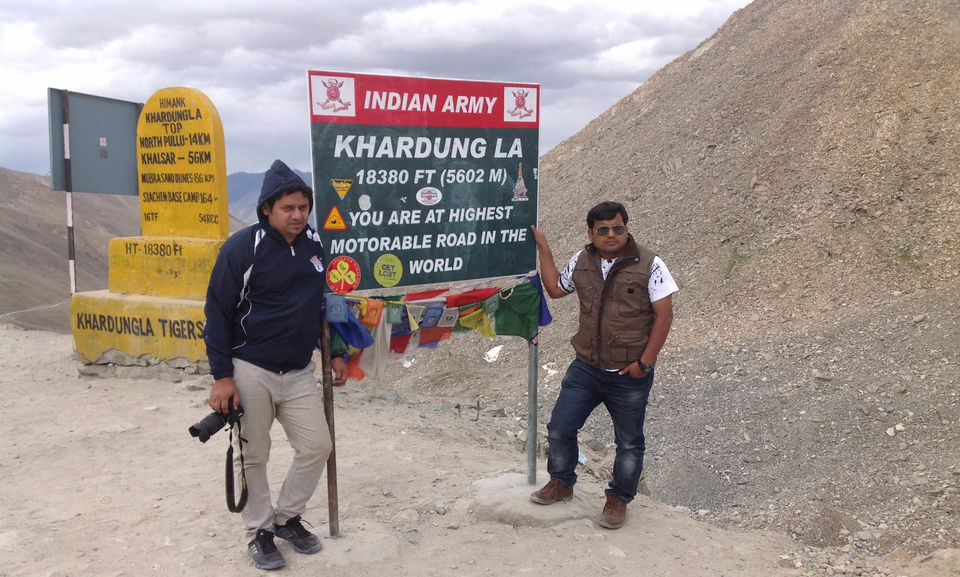 Photo of MYSTIC LADHAK- the breathless khardungla 27/27 by Sameet Pattnaik
