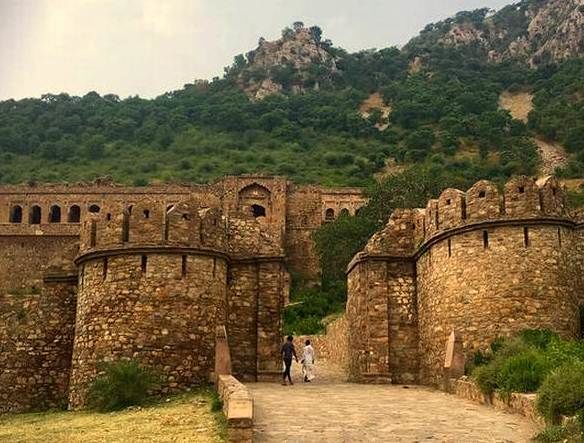 Photo of Bhangarh Fort- story behind world's most haunted place 1/6 by Soubhik Bhanja