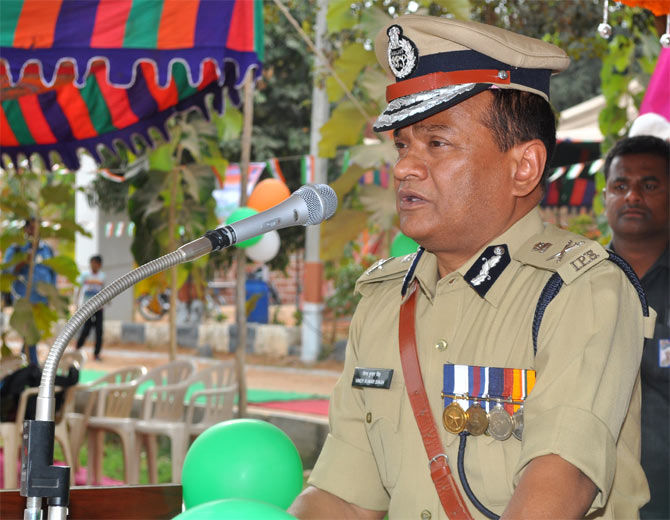 Photo of Want to live a prisoner's life without committing any crime? It's POSSIBLE by Soubhik Bhanja
