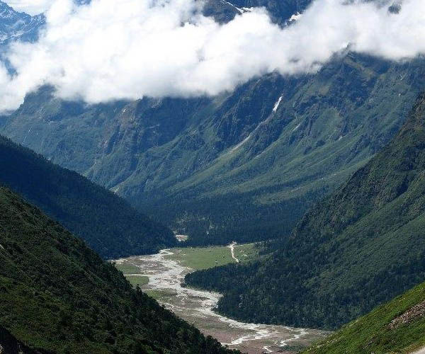 Photo of Top 10 places to visit in India by Saurav Mishra