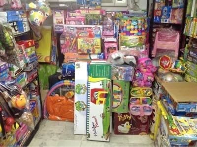 Photo of Cheap Street Shopping Places in Ahmedabad by Saurav