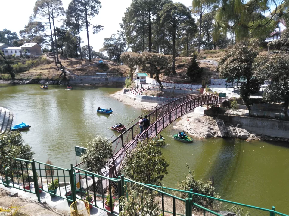 Photo of Bhulla Tal, Lansdowne, Uttarakhand, India by Ishita Das Sarkar