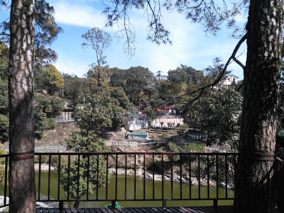 Photo of Bhulla Tal, Lansdowne, Uttarakhand, India by Ishita Das Sarkar