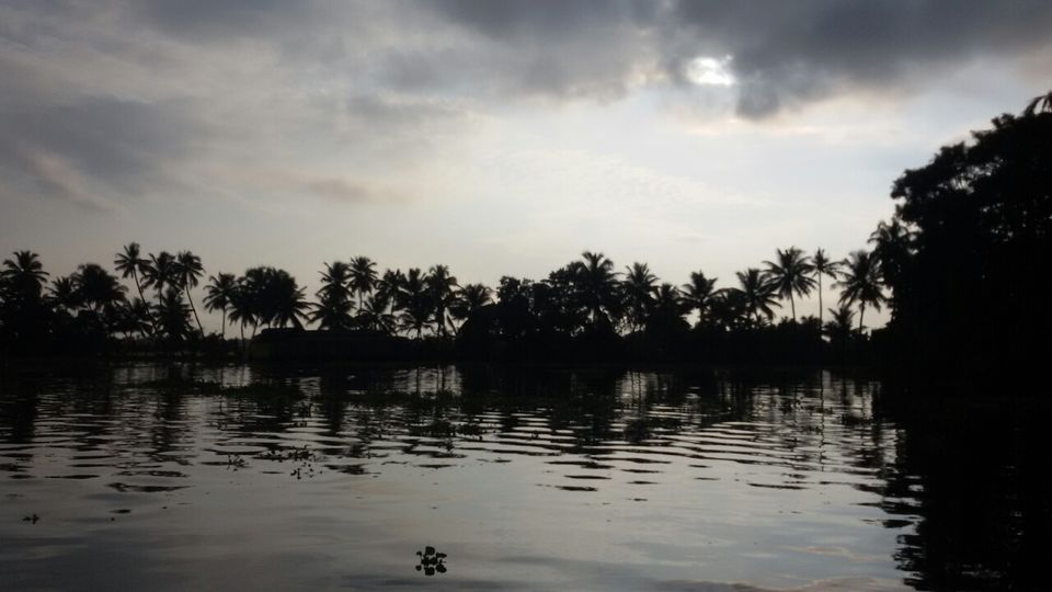 Photo of Lost in God's own country- a tale of 12 day bike tripping 3/20 by Yougal