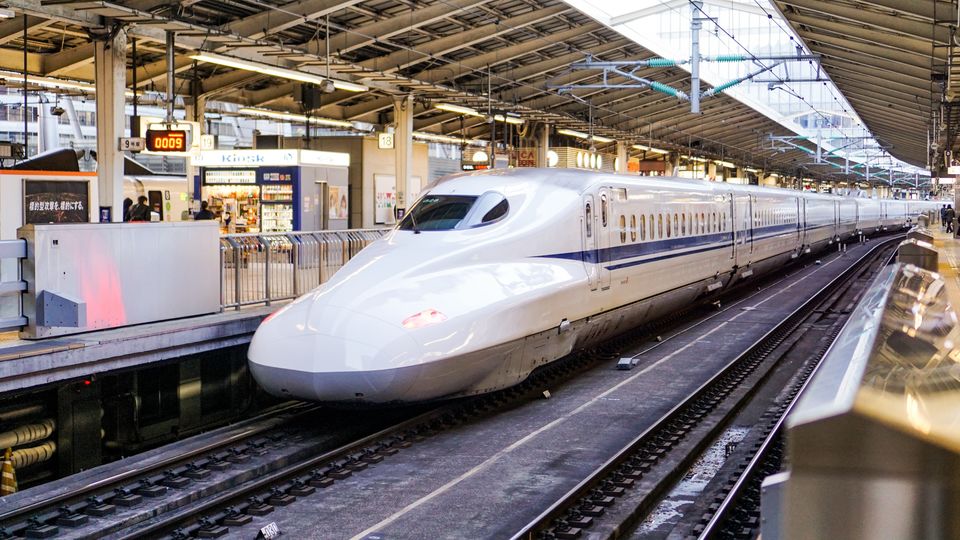 Photo of Love Speed & Trains? World's First 600km/h High-Speed Train Debuts This Week! 1/3 by Satarupa Mitra Datta