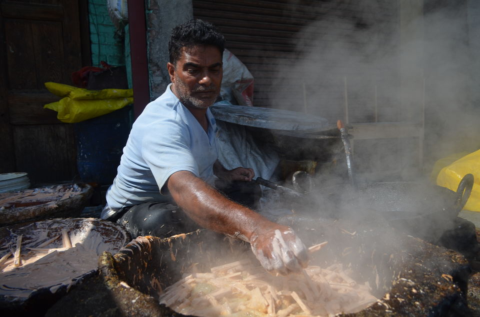 Photo of Here's How I Feasted My Way Through Srinagar: A Detailed Culinary Walk in Paradise 11/16 by Satarupa Mitra Datta