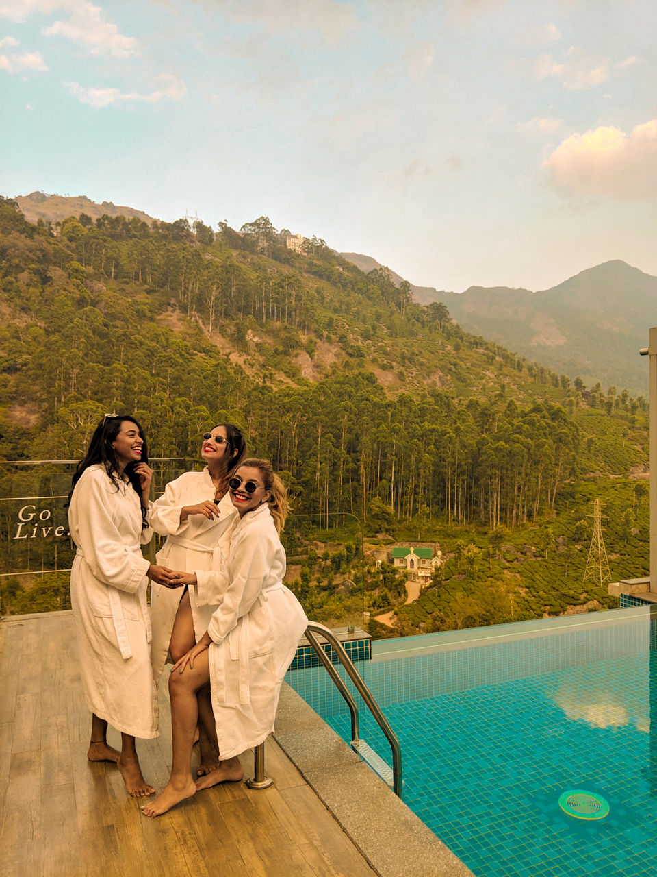 Photo of Munnar- Kashmir of South India by Vaishnavi