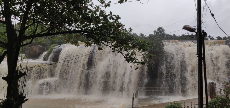 Photo of Thirparappu WaterFalls, Thirparappu, Tamil Nadu, India by Sunil Kumar