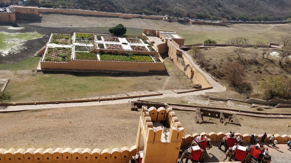 Photo of Backpacking solo | How I planned an unplanned trip to Jaipur by Smriti Singh