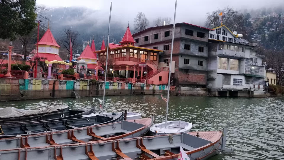 Photo of Shri Maa Naina Devi Temple, Nainital, Ayarpatta, Nainital, Uttarakhand, India by LifeofaTravelGirl
