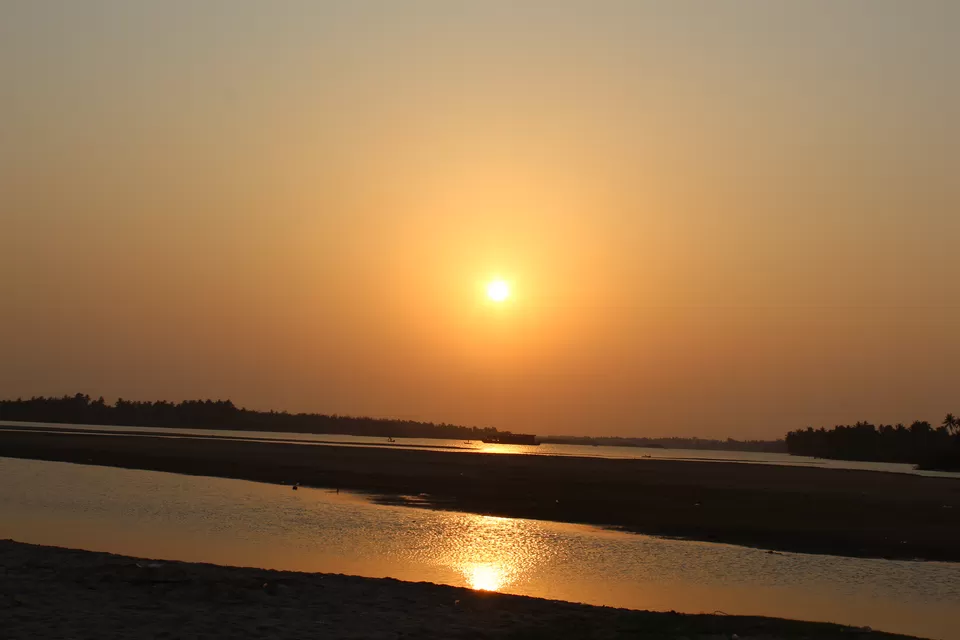 Photo of Paradise Beach, Manaveli Rd, Chinna Veerampattinam, Pondicherry, India by Swati Soni