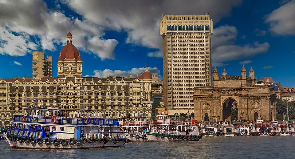Photo of What facts about Mumbai would people not believe unless they come to Mumbai? 1/1 by Ruchi Tanna