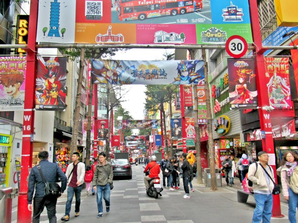 Photo of New Year in Taiwan! * the Inquisitive Robot: things to do, how to bring in your newy year 3/11 by Manali