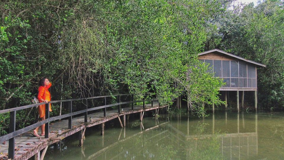 Photo of Unique and affordable stays in Belize * the Inquisitive Robot 2/9 by Manali