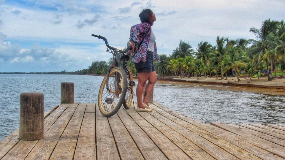 Photo of Unique and affordable stays in Belize * the Inquisitive Robot 8/9 by Manali