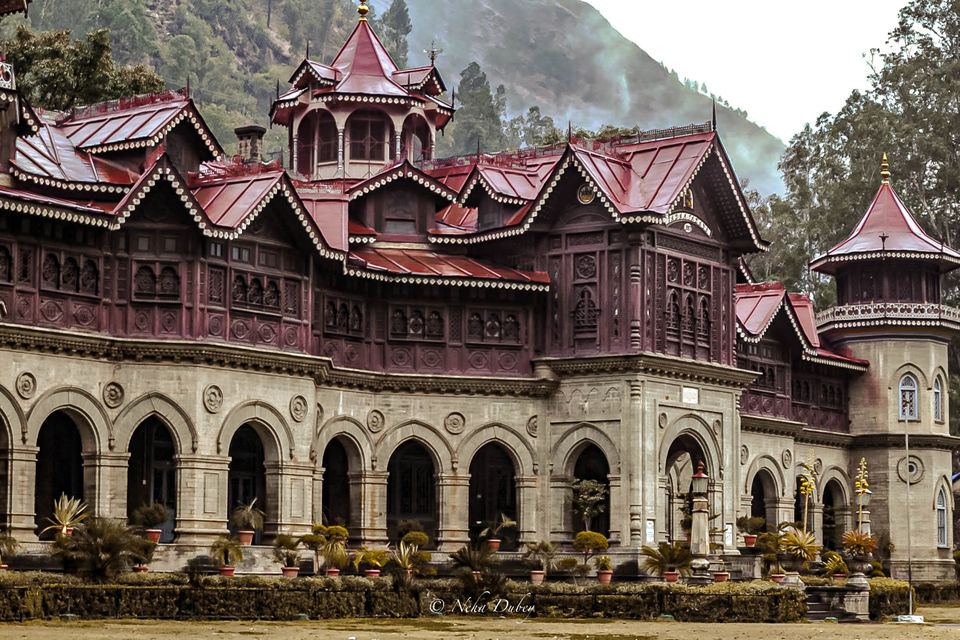 Photo of Shimla, Himachal Pradesh, India by Neha Dubey