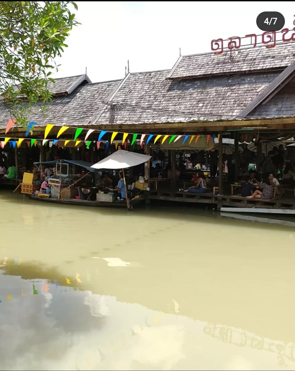 Photo of Pattaya Floating Market by Ria Biswas