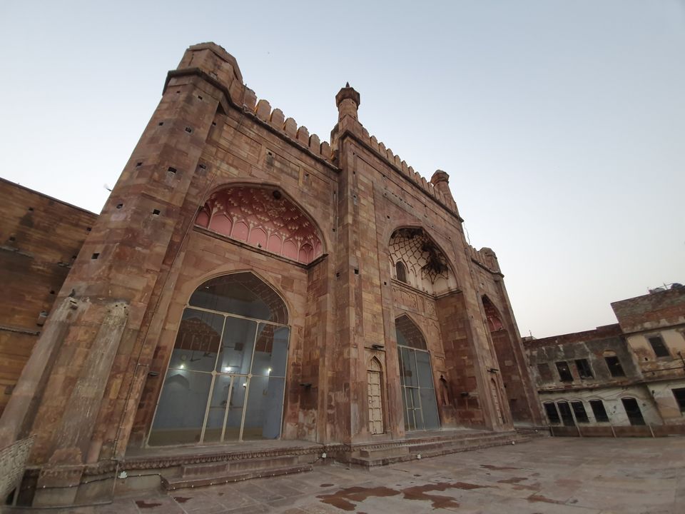 Photo of Alamgir Masjid, Panchganga Ghat, Ghasi Tola, Varanasi, Uttar Pradesh, India by Aashutosh Bhattacharyya