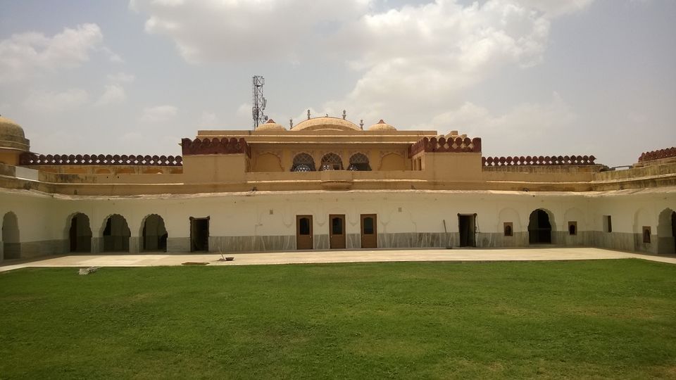Photo of Hotel Bhadrawati Palace, Bhandrej, Rajasthan, India by wayfarer