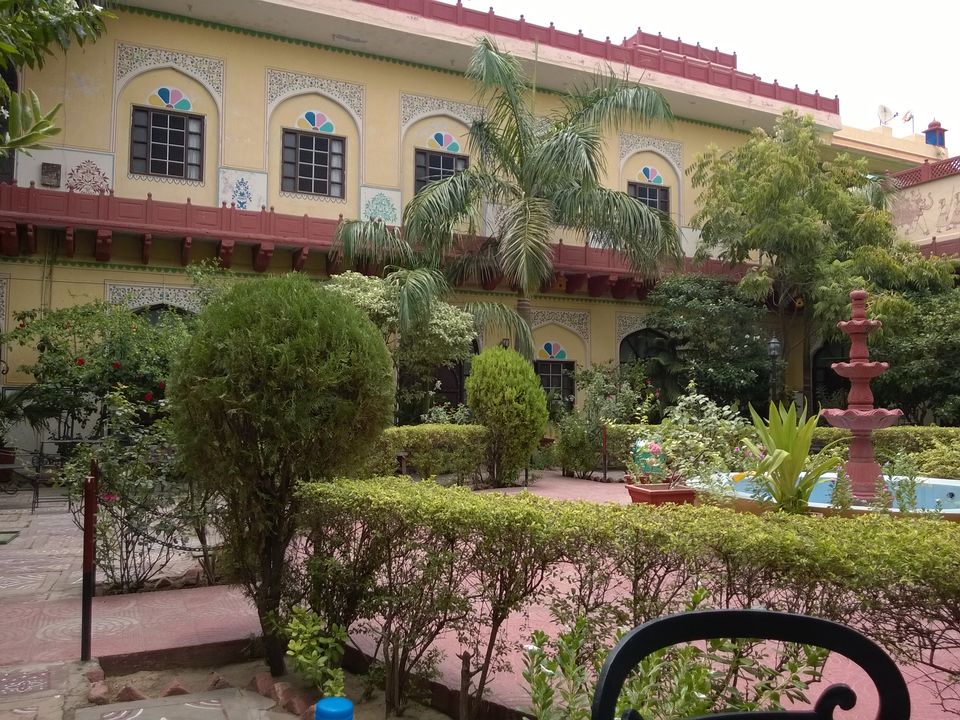 Photo of Burja Haveli, Burja by wayfarer