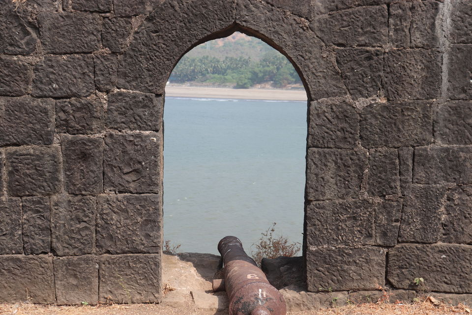 Photo of Murud-Janjira Fort, Maharashtra, India by Prtravelstories