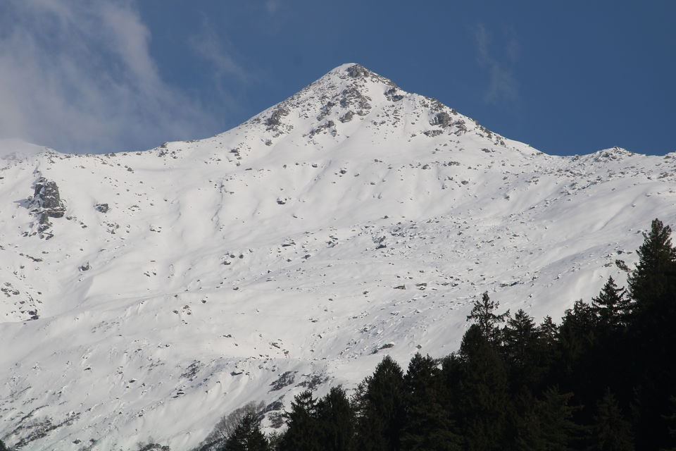 Photo of Moved to Mountains | Waking up amongst the misty & snow-clad mountains | #NewYearsEve 5/8 by Neha & Abhay