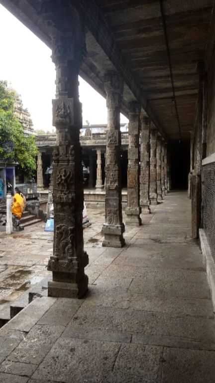 Photo of Ekambareswarar Temple by vinay chandran