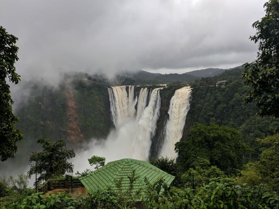 Photo of Jog Falls by vinay chandran