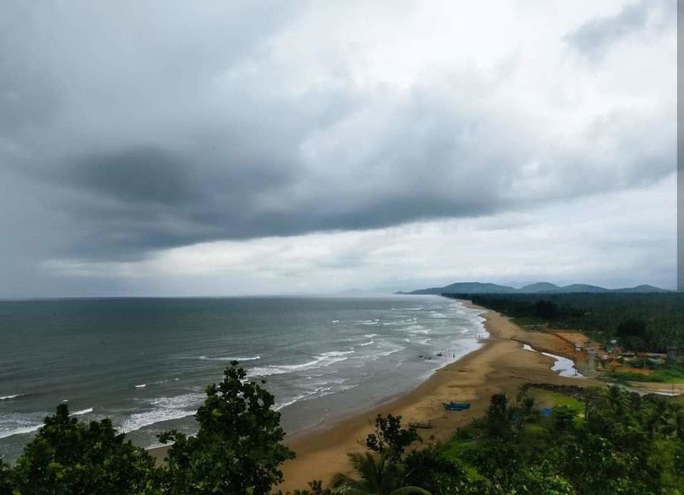 Photo of Zostel Gokarna, Kudle Beach Road, Dandebagh, Gokarna, Karnataka, India by Dharvi Dogra