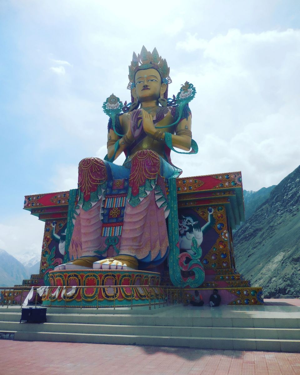 Photo of Ladakh - a dream that you don't want to wake up from. by Curvy_bongshell