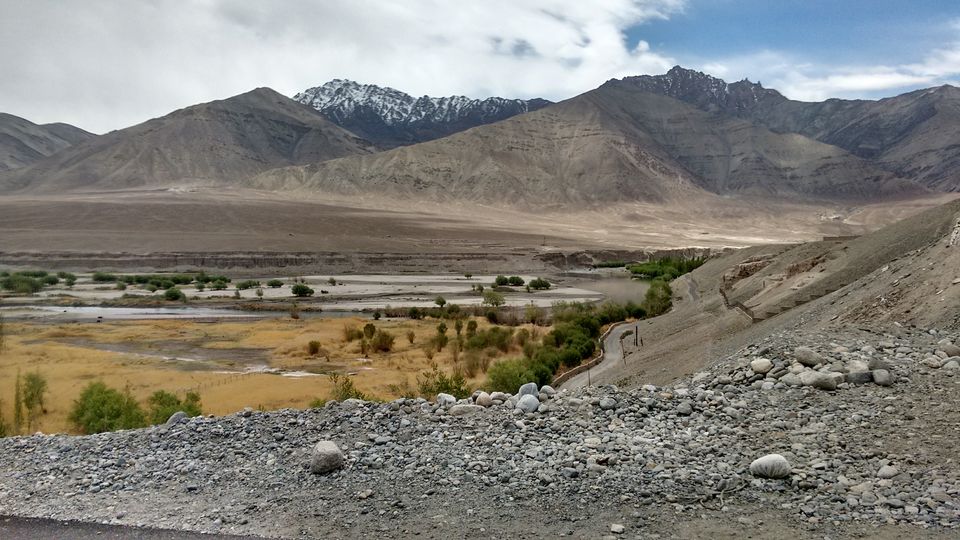 Photo of Ladakh - a dream that you don't want to wake up from. by Curvy_bongshell
