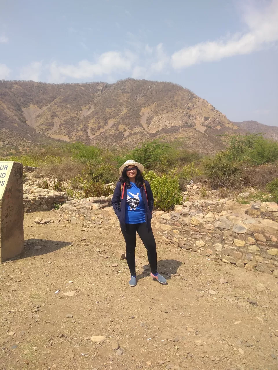 Photo of Bhangarh Fort, Bhangarh, Rajasthan, India by Samapti Das | @curvy_bongshell