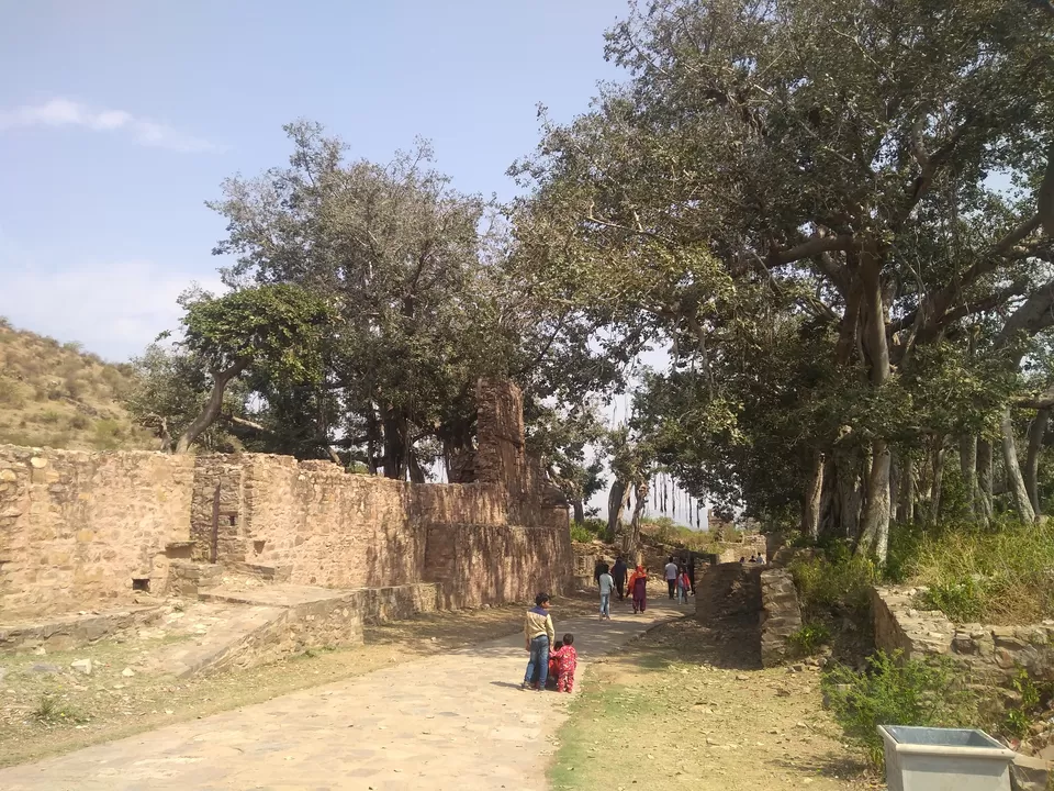 Photo of Bhangarh Fort, Bhangarh, Rajasthan, India by Samapti Das | @curvy_bongshell