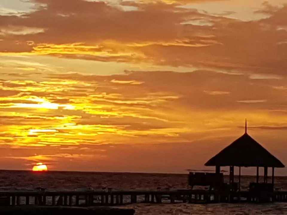 Photo of My first ever abroad trip! Mesmerising Maldives by Samapti Das | @curvy_bongshell
