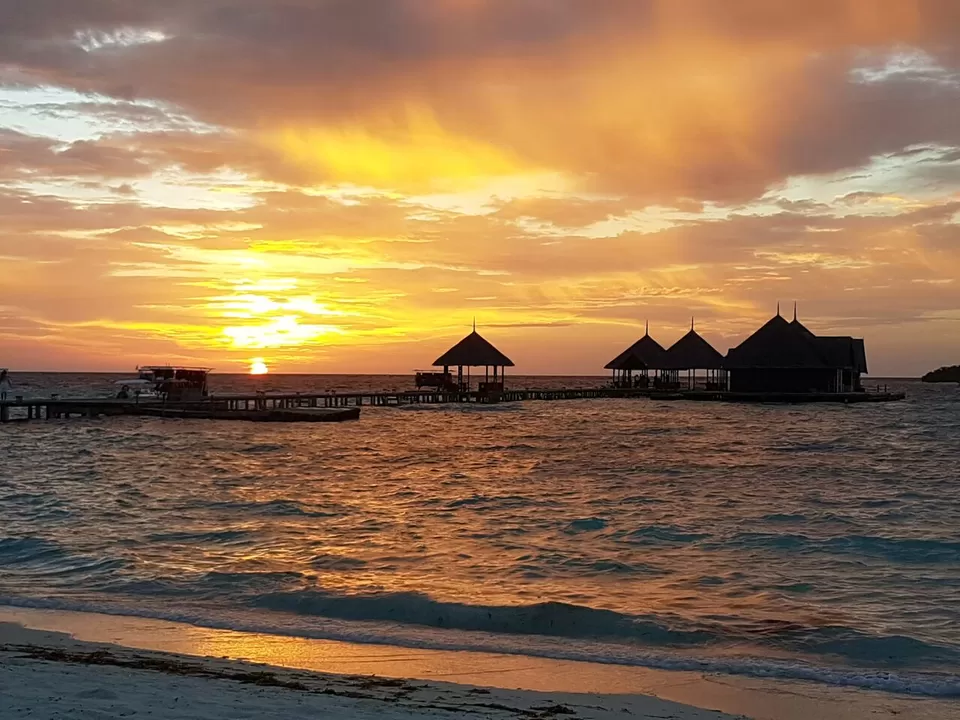 Photo of My first ever abroad trip! Mesmerising Maldives by Samapti Das | @curvy_bongshell