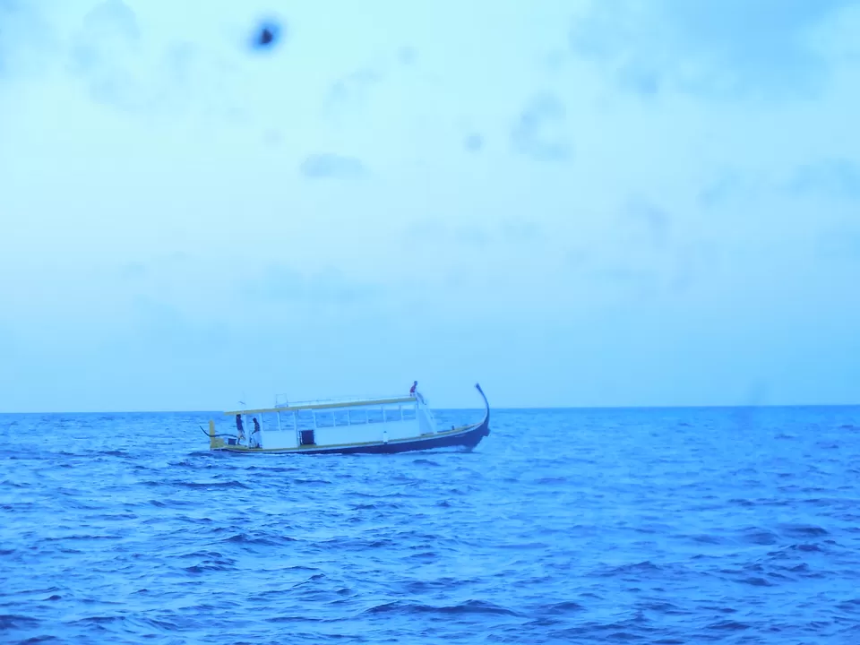 Photo of My first ever abroad trip! Mesmerising Maldives by Samapti Das | @curvy_bongshell