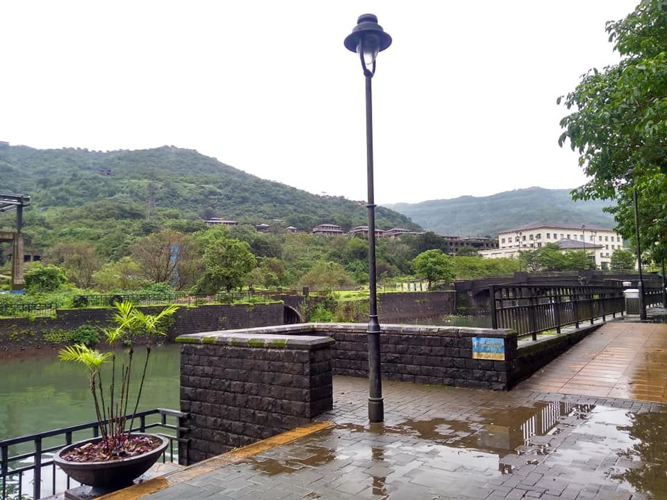 Photo of Pune, Maharashtra, India by Curvy_bongshell