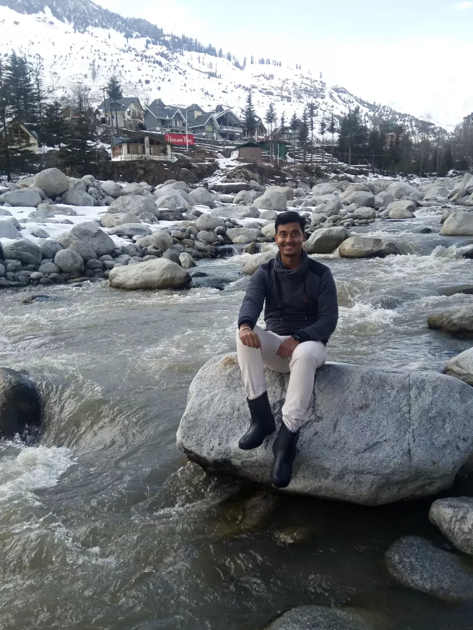 Photo of Manali, Himachal Pradesh, India by siddharth sen