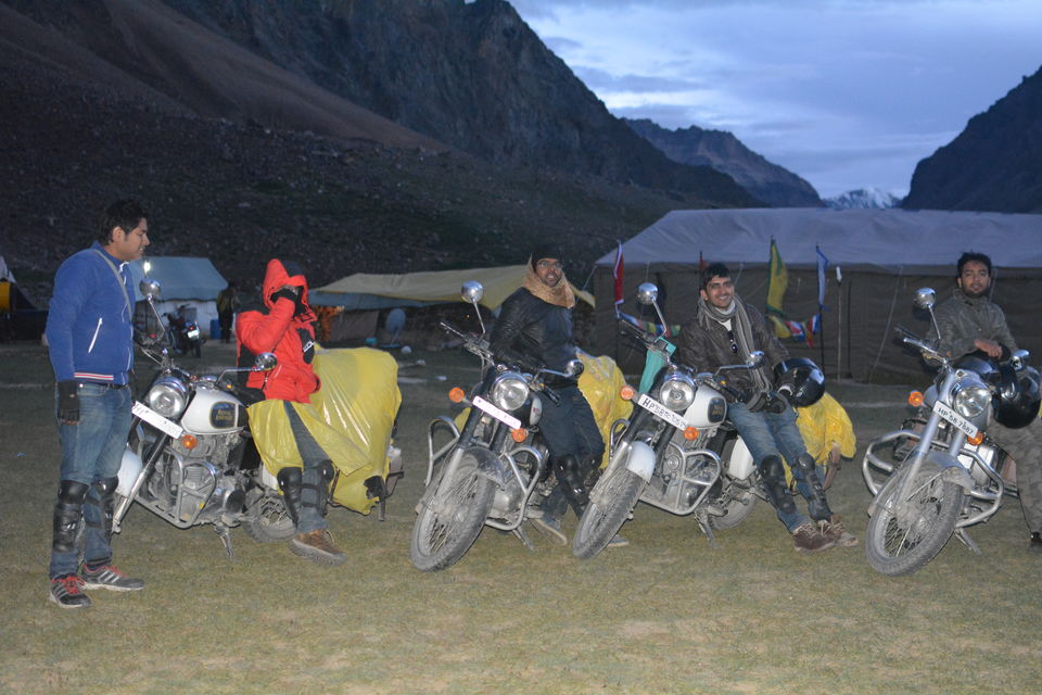 Photo of Sarchu, Lahaul And Spiti, Himachal Pradesh, India by gaurav srivastava